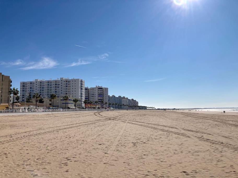 Apartamento Vistas Al Mar - Valdelagrana Playa El Puerto de Santa María Exteriör bild