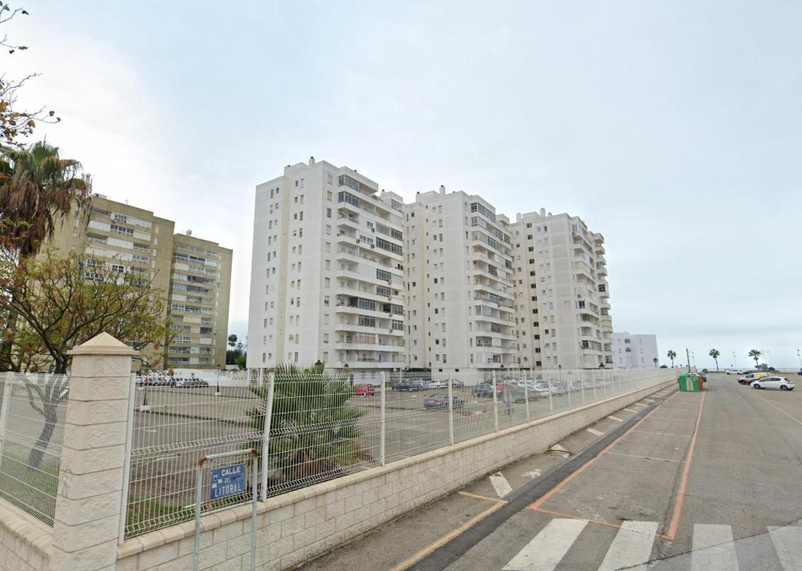 Apartamento Vistas Al Mar - Valdelagrana Playa El Puerto de Santa María Exteriör bild